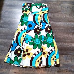 Retro strapless dress